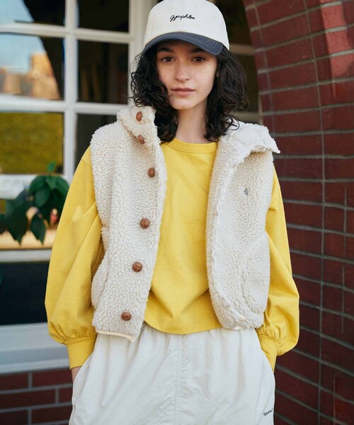 Gymphlex | ボア フードショートベスト WOMEN（その他アウター