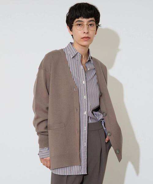 バックメッセージカーディガン