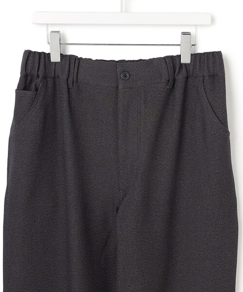 J.PRESS YORK STREET（ジェイプレスヨークストリート）の「【UNISEX】ポリエステルカルゼ ワイドペインターパンツ（その他パンツ・メンズ・ネイビー系/グレー系・MEDIUM/SMALL/LARGE）」の4枚目の写真