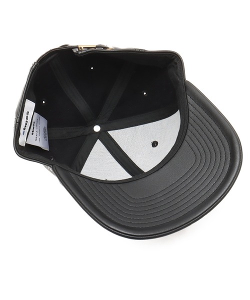 atmos(アトモス)の「atmos Synthetic Leather Cap / アトモス シンセティック レザー キャップ(キャップ・メンズ・ブラック・FREE)」の6枚目の写真