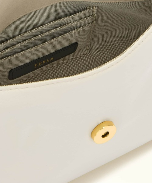 FURLA（フルラ）の「フルラ スフェラ ソフト ミニクロスボディバッグ（ショルダーバッグ・レディース・ホワイト/レッド/ブラック・ONE SIZE）」の6枚目の写真