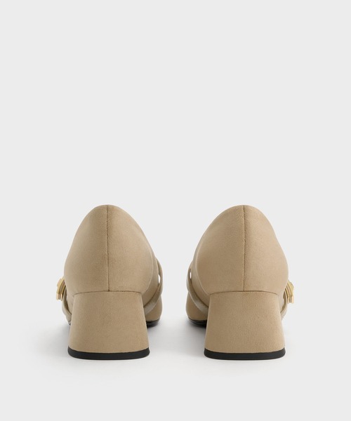 CHARLES & KEITH（チャールズ & キース）の「Lando ランド メタリックバックルメリージェーンパンプス（パンプス・レディース・ブラック系その他2/オフホワイト/ベージュ/ブラック系その他・22.5cm/23cm/23.5cm/24.5cm/25cm/25.5cm）」の12枚目の写真