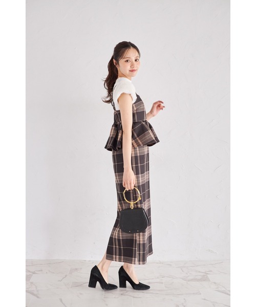 tocco closet(トッコ クローゼット)の「【ZOZO限定】起毛ストレッチチェックキャミソールジャンパースカート(ジャンパースカート・レディース・グレー/ブラック/レッド・M)」の14枚目の写真