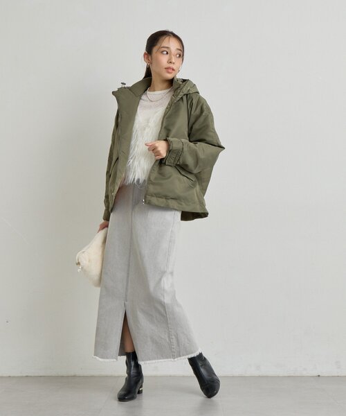 un dix cors（アンディコール）の「《大人の抜け感》配色メロウプルオーバー（Tシャツ/カットソー・レディース・ブラック/オフホワイト/グリーン・FREE）」の13枚目の写真