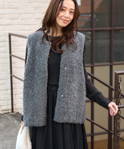 un dix cors（アンディコール）の「《大人の抜け感》配色メロウプルオーバー（Tシャツ/カットソー・レディース・ブラック/オフホワイト/グリーン・FREE）」の17枚目の写真