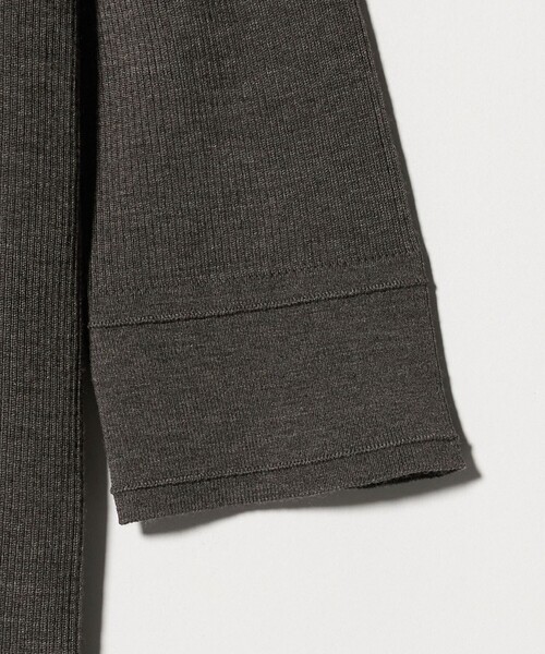 UNITED ARROWS（ユナイテッドアローズ）の「ハーフ スリーブ ニット（ニット/セーター・レディース・ネイビー/モカ/ダークグレー・FREE）」の16枚目の写真