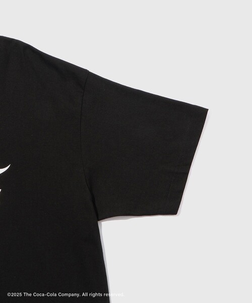 ADAM ET ROPE'(アダムエロペ)の「【Coca-Cola】VINTAGE LOGO TEE(Tシャツ/カットソー・メンズ・ブラック/ホワイト・M/L)」の12枚目の写真