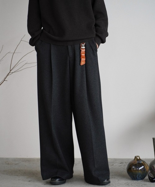 DOUBLE-FACED DEEP TUCK BAGGY SLACKS（スラックス）｜WYM LIDNM