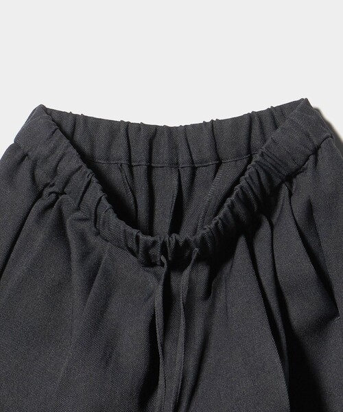 A DAY IN THE LIFE UNITED ARROWS(アデイインザライフユナイテッドアローズ)の「カルゼ タックイージーパンツ‐ウォッシャブル‐<A DAY IN THE LIFE>(その他パンツ・レディース・ターコイズブルー系/ブラック/オレンジ/ダークグレー・S/M)」の9枚目の写真