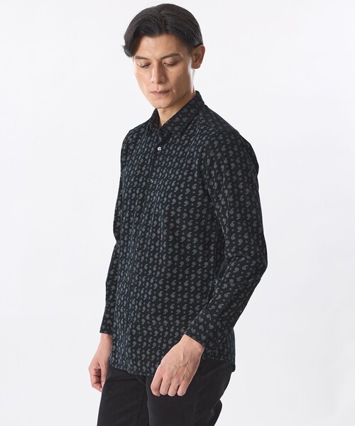 EPOCA UOMO(エポカウォモ)の「細コールペイズリープリントシャツ(シャツ/ブラウス・メンズ・ブラック/ホワイト・46/48)」の1枚目の写真