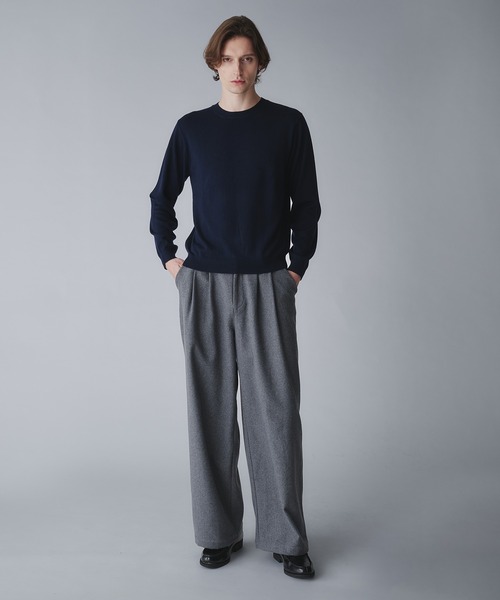 Regen Glanz（レーゲングランツ）の「wool blend crewneck cropped knit/ウールブレンドクロップドクルーネックニット（ニット/セーター・メンズ・グレー/ダークグリーン/オフホワイト/ブラック/ブラウン系その他/ネイビー/ダークブラウン/ベージュ系その他/ワインレッド・MEDIUM/LARGE/SMALL）」の14枚目の写真