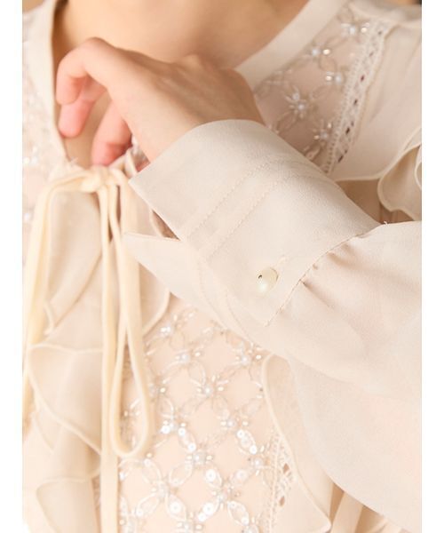 LILY BROWN（リリーブラウン）の「[L.B CANDY STOCK]ビジューフリルブラウス（シャツ/ブラウス・レディース・ブラック/ベージュ・F）」の9枚目の写真