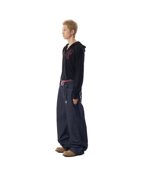 AAKAM(アーカム)の「Snake Printed Denim Pants (Dark Blue)(デニムパンツ・レディース・その他・1/2)」の11枚目の写真