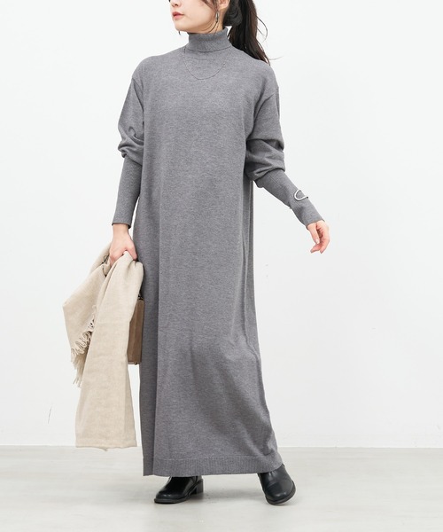MICA&DEAL（マイカ＆ディール）の「ハイネックニットワンピース