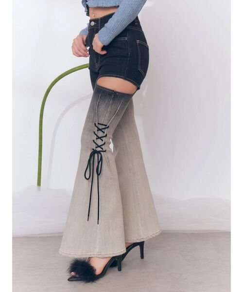 EATME（イートミー）の「サイドレースアップカットアウトデニムパンツ（デニムパンツ・レディース・その他1/ライトブルー・SMALL/MEDIUM）」の3枚目の写真