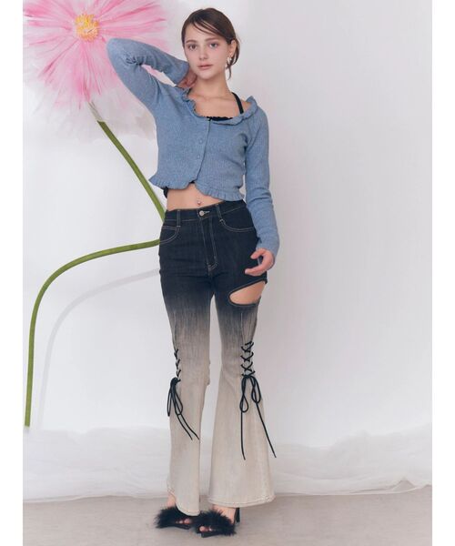 EATME（イートミー）の「サイドレースアップカットアウトデニムパンツ（デニムパンツ・レディース・その他1/ライトブルー・SMALL/MEDIUM）」の8枚目の写真