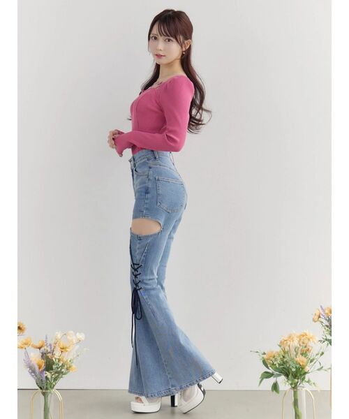 EATME（イートミー）の「サイドレースアップカットアウトデニムパンツ（デニムパンツ・レディース・その他1/ライトブルー・SMALL/MEDIUM）」の5枚目の写真