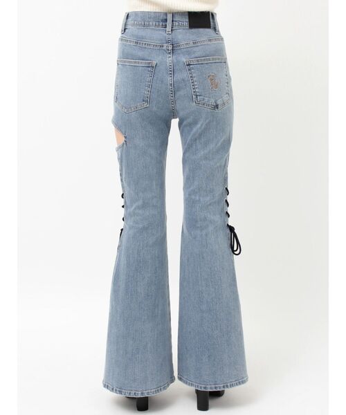 EATME（イートミー）の「サイドレースアップカットアウトデニムパンツ（デニムパンツ・レディース・その他1/ライトブルー・SMALL/MEDIUM）」の8枚目の写真