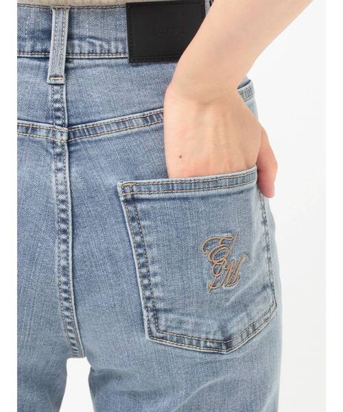 EATME（イートミー）の「サイドレースアップカットアウトデニムパンツ（デニムパンツ・レディース・その他1/ライトブルー・SMALL/MEDIUM）」の9枚目の写真