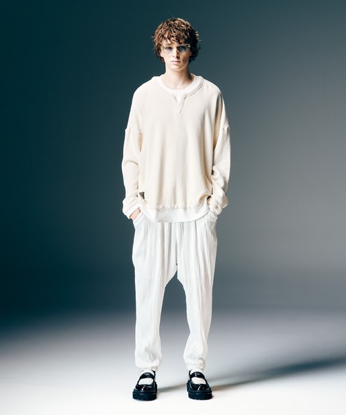 glamb（グラム）の「Willow Crepe Pants / ウィロークレープパンツ（その他パンツ・メンズ・ブラック/ホワイト・S/M/L）」の11枚目の写真