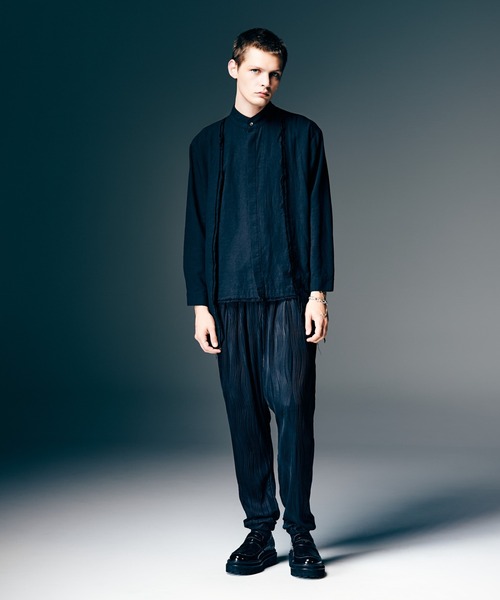 glamb（グラム）の「Willow Crepe Pants / ウィロークレープパンツ（その他パンツ・メンズ・ブラック/ホワイト・S/M/L）」の13枚目の写真