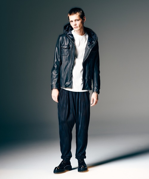 glamb（グラム）の「Willow Crepe Pants / ウィロークレープパンツ（その他パンツ・メンズ・ブラック/ホワイト・S/M/L）」の15枚目の写真