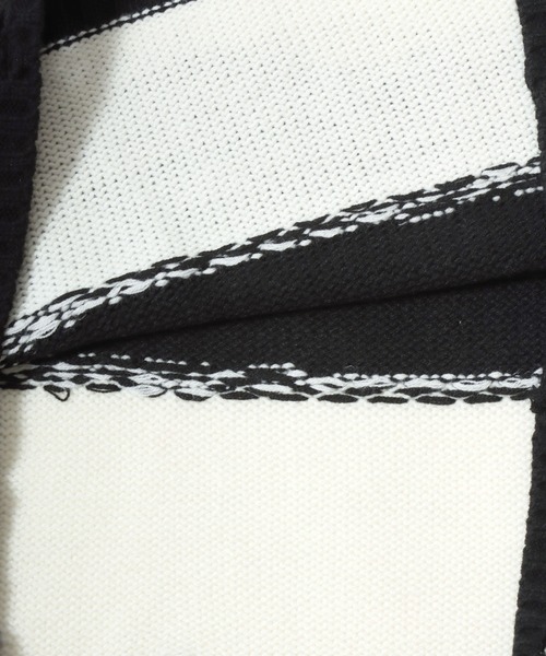 Salong hameu（サロン ハミュー）の「ダメージボーダーニットセーター メンズ レディース ユニセックス（ニット/セーター・メンズ・レッド/チャコールグレー×ブラック/ホワイト×ブラック・M/L）」の12枚目の写真