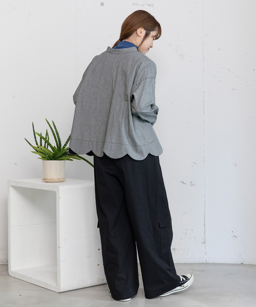 POU DOU DOU（プードゥドゥ）の「2way裾スカラップ長袖ブラウス（シャツ/ブラウス・レディース・オフホワイト/ネイビー/スミクロ/モカ・M）」の16枚目の写真