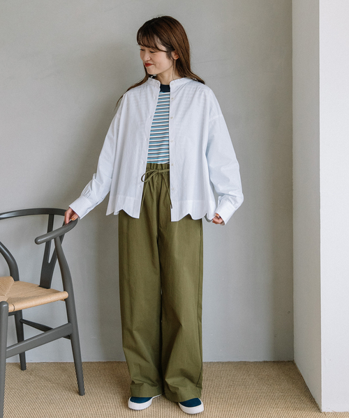 POU DOU DOU（プードゥドゥ）の「2way裾スカラップ長袖ブラウス（シャツ/ブラウス・レディース・オフホワイト/ネイビー/スミクロ/モカ・M）」の7枚目の写真