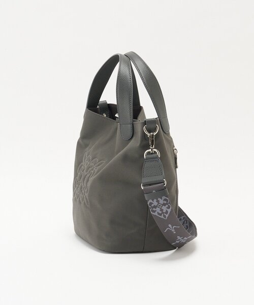 russet（ラシット）の「コーデュラナイロン2WAYタウントートバッグ（トートバッグ・レディース・ブラック/グレイッシュベージュ/グレー/ダークブラウン・FREE）」の9枚目の写真