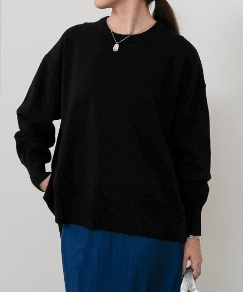 aquagarage（アクアガレージ）の「サイドスリットニットプルオーバー（ニット/セーター・レディース・ブラック/ブルー/ブラウン系その他・M/L）」の2枚目の写真