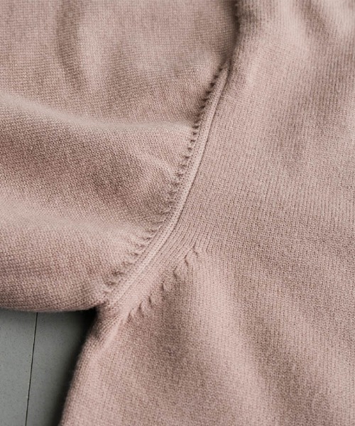 aquagarage（アクアガレージ）の「サイドスリットニットプルオーバー（ニット/セーター・レディース・ブラック/ブルー/ブラウン系その他・M/L）」の14枚目の写真