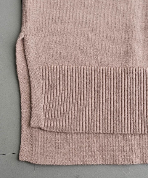 aquagarage（アクアガレージ）の「サイドスリットニットプルオーバー（ニット/セーター・レディース・ブラック/ブルー/ブラウン系その他・M/L）」の15枚目の写真