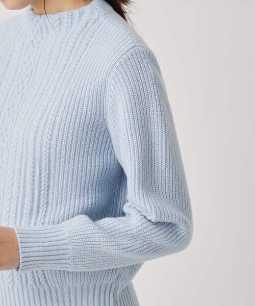 COUP DE CHANCE（クードシャンス）の「【手洗い可／日本製】ケーブルデザインのニットトップス（ニット/セーター・レディース・ブラウン系/サックスブルー/オフホワイト/パープル/ライトグレー・34/38）」の7枚目の写真