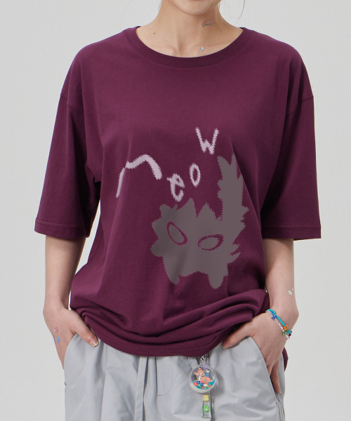 ASTRAL PROJECTION（アストラルプロジェクション）の「[ミユキャット]コットンルーズフィット半袖Tシャツ_プラムパープル（Tシャツ/カットソー・メンズ・その他・LARGE/MEDIUM/X-LARGE/XX-LARGE）」の3枚目の写真