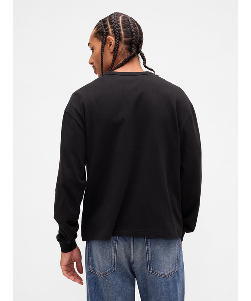 GAP(ギャップ)の「ヘビーウェイト クロップドTシャツ(Tシャツ/カットソー・メンズ・ホワイト/ブラック・XS/S/M/L/XL)」の6枚目の写真