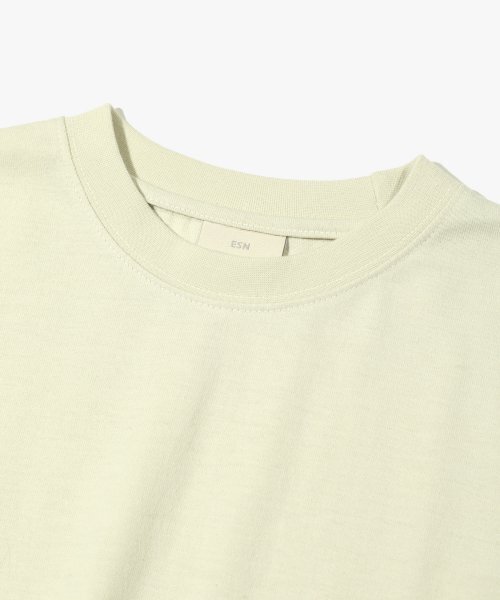 ESN(イーエスエヌ)の「プレミアムシングルセミオーバーフィットTシャツライトベージュ(Tシャツ/カットソー・メンズ・その他・MEDIUM/X-LARGE/XX-LARGE/LARGE)」の4枚目の写真