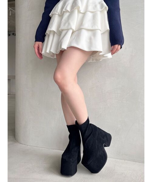 RESEXXY（リゼクシー）の「【追加生産分】厚底スエードショートブーツ（ブーツ・レディース・ブラック・MEDIUM/SMALL/LARGE）」の19枚目の写真