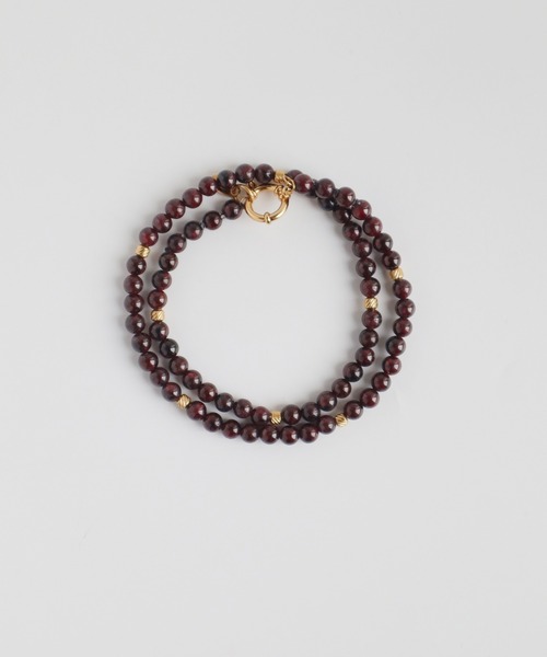 TUWAKRIM（トゥワクリム）の「【TUWAKRIM】マーブルガーネットネックレス（ネックレス・レディース・ゴールド・MEDIUM）」の8枚目の写真