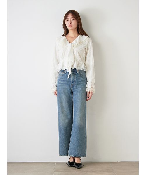 SNIDEL（スナイデル）の「Sustainableバリエーションフリルブラウス（シャツ/ブラウス・レディース・シルバー/アイボリー/ホワイト・F）」の15枚目の写真