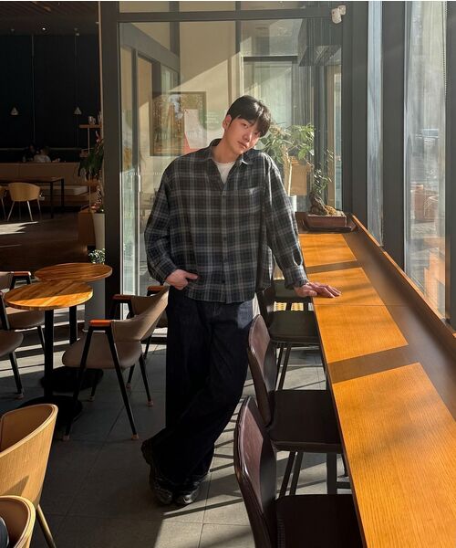 ERA(エラ)の「MEN ERA WIDE FIT DENIM PANTS - INDIGO BLUE(デニムパンツ・メンズ・ダークブルー・MEDIUM/LARGE)」の17枚目の写真