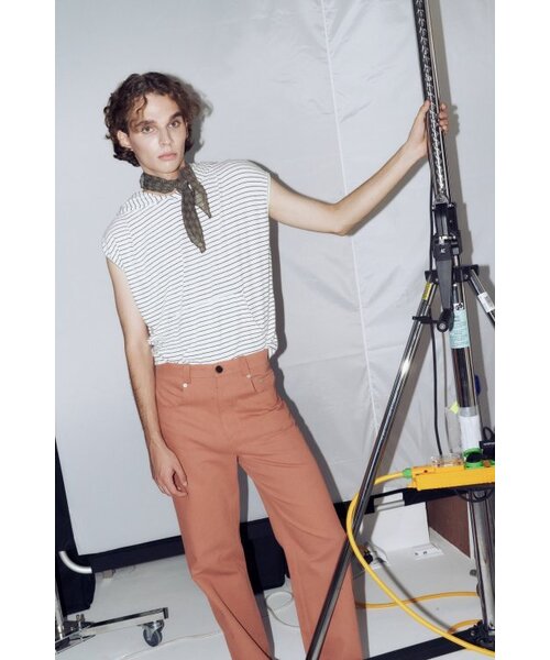 BLUESUNFLOWER(ブルーサンフラワー)の「ロングストレートロールアップカーゴパンツ(その他パンツ・レディース・その他・MEDIUM/LARGE)」の2枚目の写真