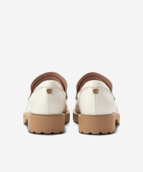 COLE HAAN(コールハーン)の「ジュネーブ ローファー womens(ローファー・レディース・ホワイト・5/5.5/6/6.5/7/7.5/8/8.5)」の4枚目の写真