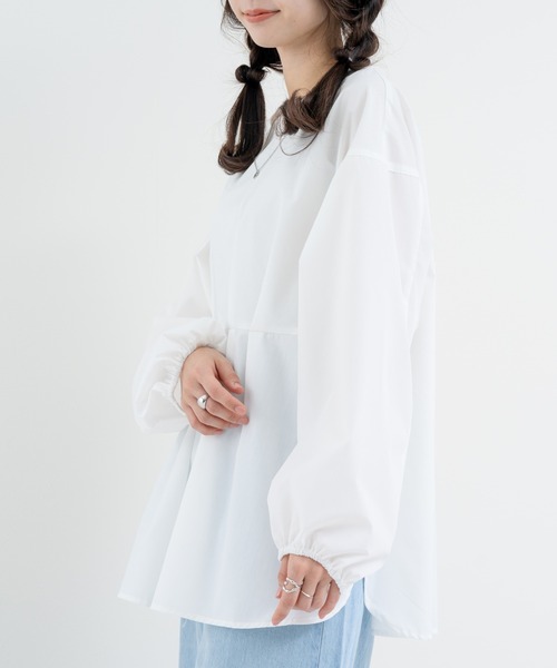 refinedworks（リファインドワークス）の「【refinedworks】ふんわり袖 で魅せる、主役級 ブラウス（シャツ/ブラウス・レディース・オフホワイト/ブラック/ブラウン・FREE）」の11枚目の写真