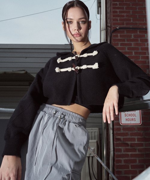 ETMON(エトモン)の「Toggle Point Hood Knit Cardigan, Black(カーディガン/ボレロ・レディース・その他・FREE)」の1枚目の写真