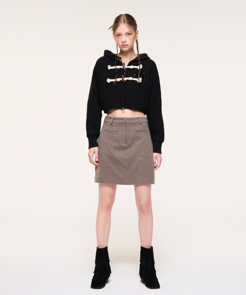 ETMON(エトモン)の「Toggle Point Hood Knit Cardigan, Black(カーディガン/ボレロ・レディース・その他・FREE)」の3枚目の写真