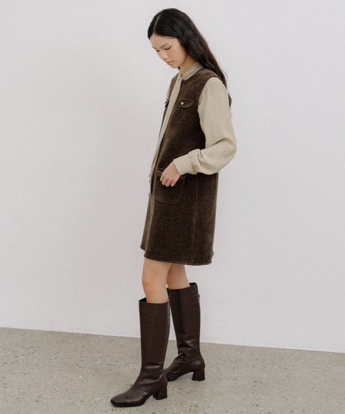 OCTETTE(オテット)の「CORDUROY MINI POCKET OPS_BROWN(ワンピース・レディース・ブラウン・FREE)」の2枚目の写真