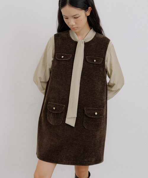 OCTETTE(オテット)の「CORDUROY MINI POCKET OPS_BROWN(ワンピース・レディース・ブラウン・FREE)」の3枚目の写真