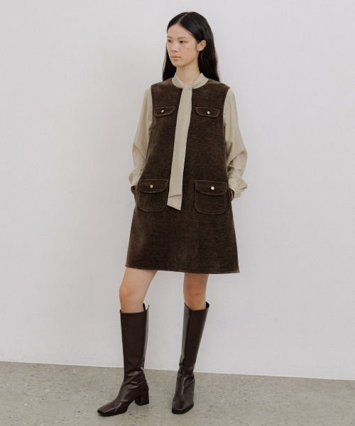 OCTETTE(オテット)の「CORDUROY MINI POCKET OPS_BROWN(ワンピース・レディース・ブラウン・FREE)」の4枚目の写真