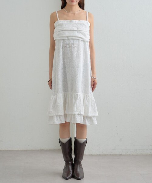 mystic(ミスティック)の「フラワー刺繍キャミワンピース(ワンピース・レディース・ブラック/オフホワイト・FREE)」の15枚目の写真